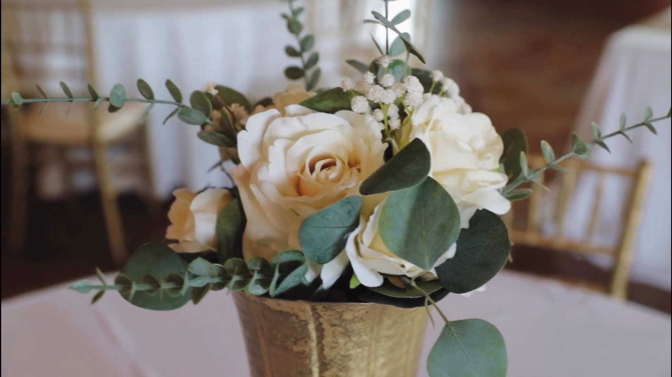Florals - Bouquet, Centerpieces, Installation, Table Florals from Modern Barn Wedding at The Barn at Bridlewood | Hattiesburg, MS